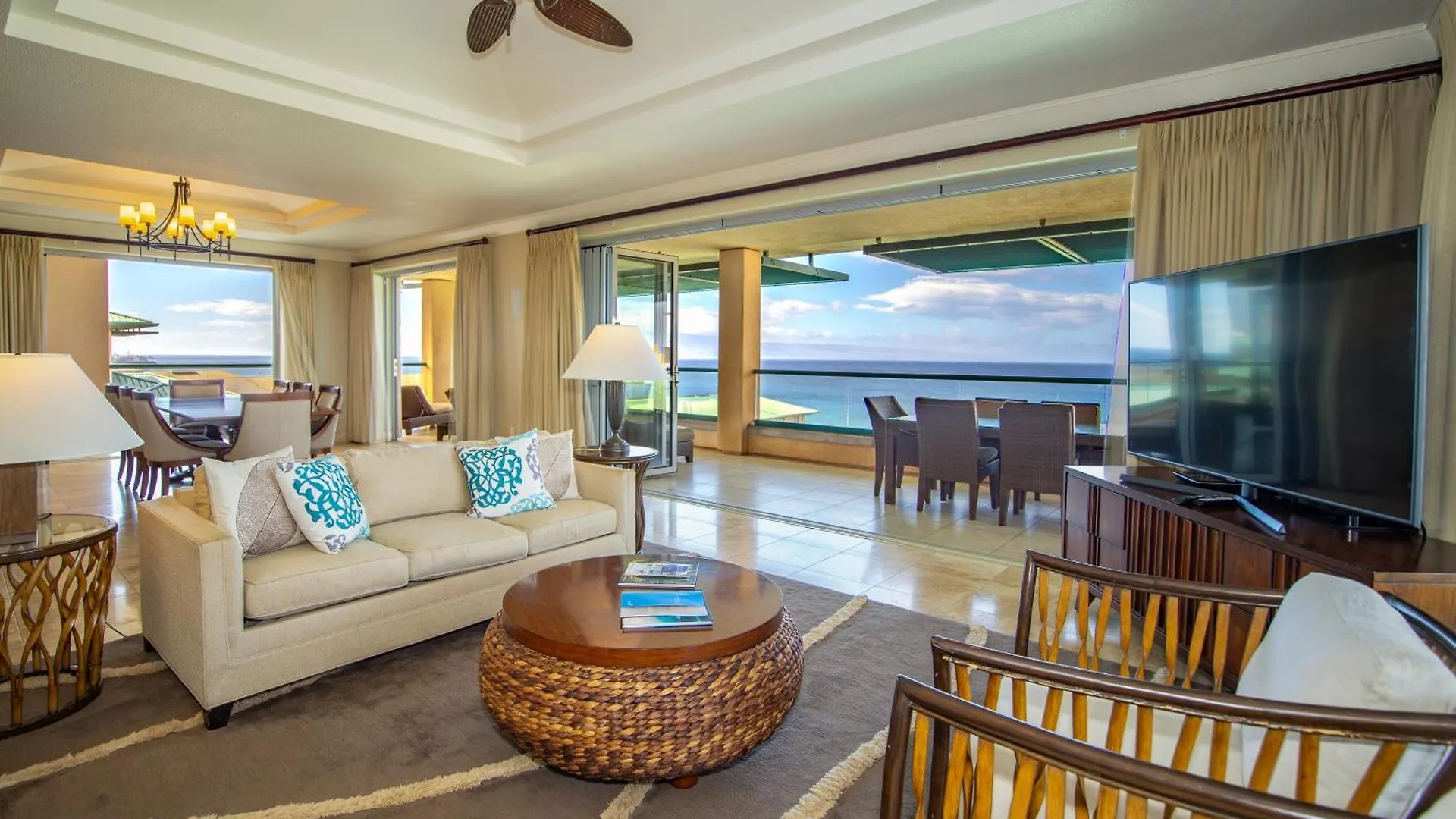 Outrigger Honua Kai And