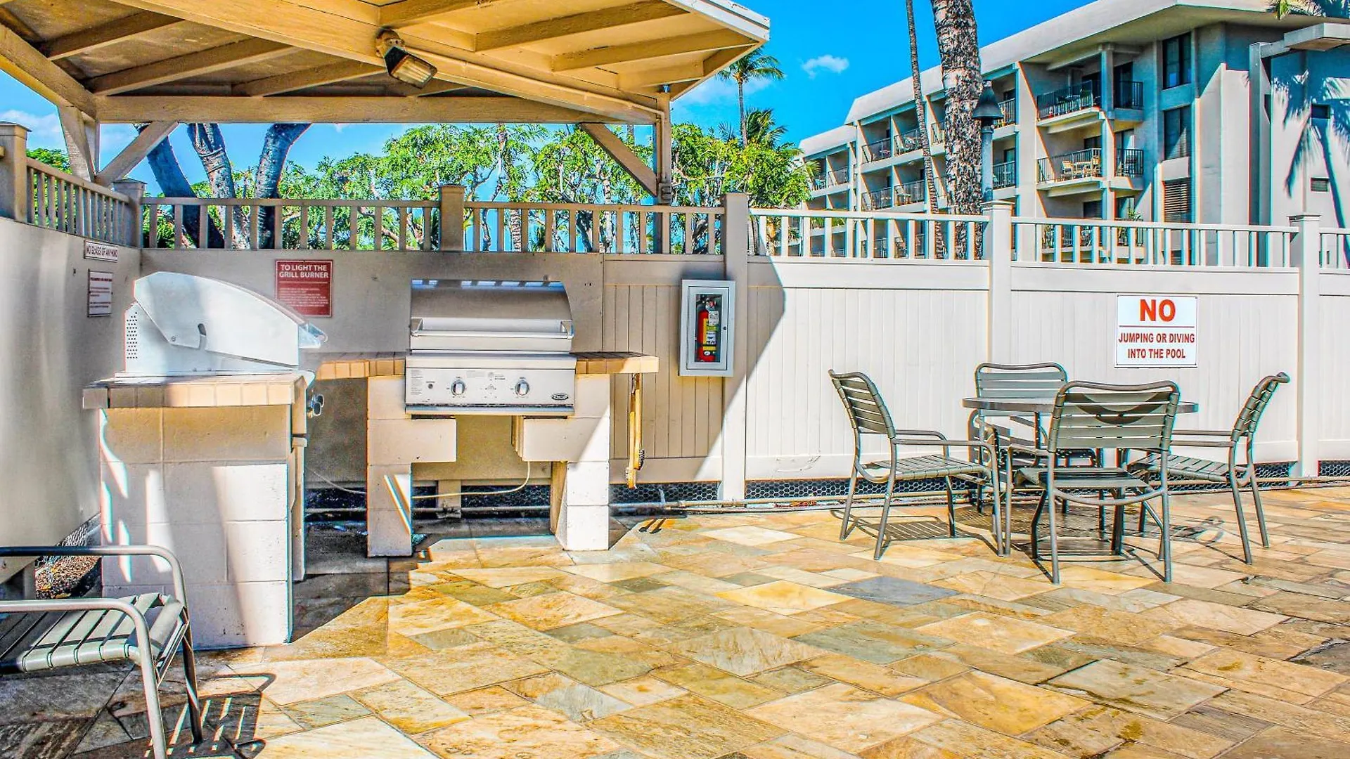 Kihei Akahi 3*