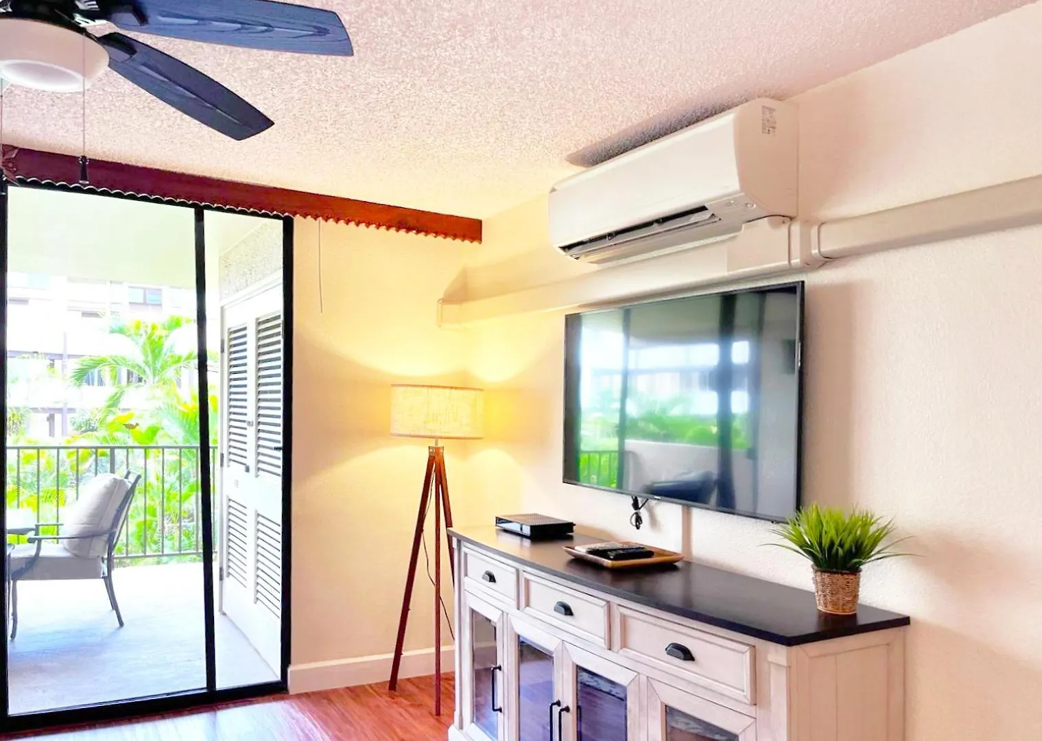 Kamaole Sands 1br 2ba, Smart Tv, Walk To & Free Parking *