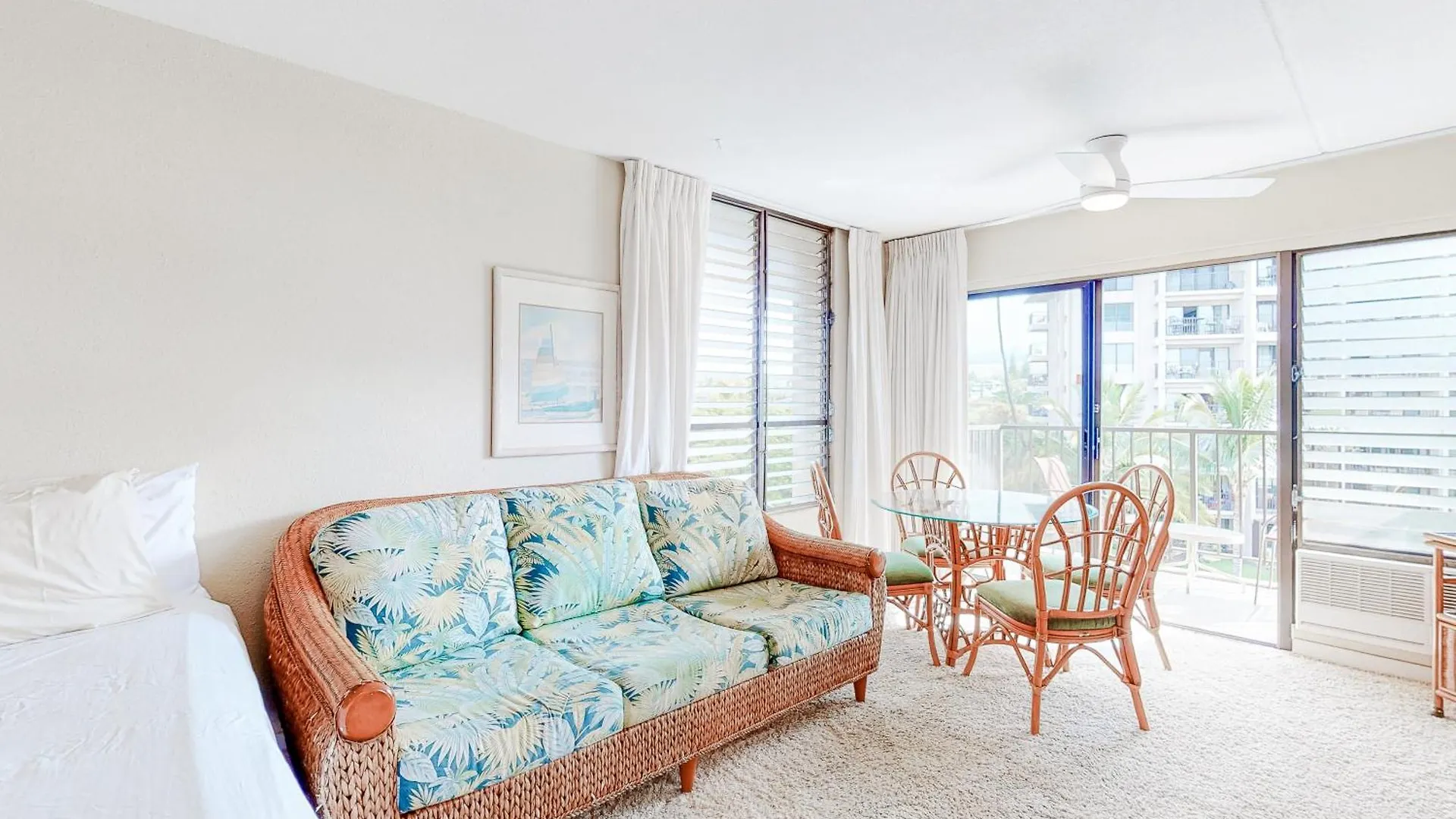 Kihei Akahi Aparthotel 3*