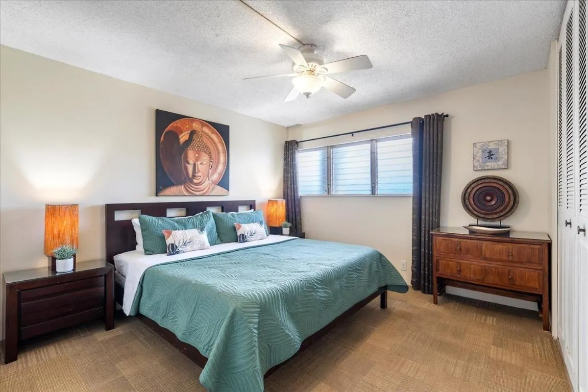 Island Surf 614 Apts