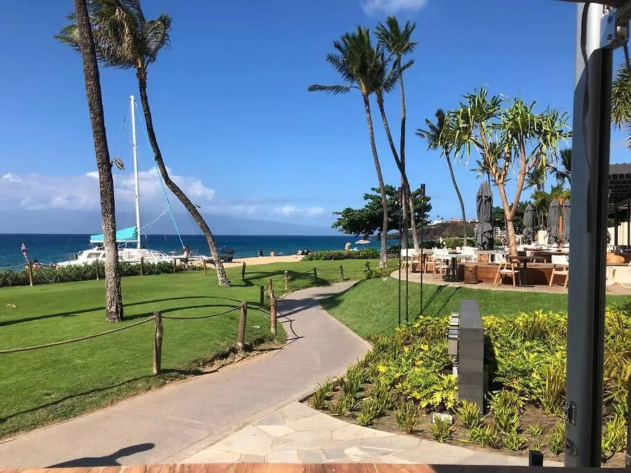 Paki Maui In Paradise - Ocean Side