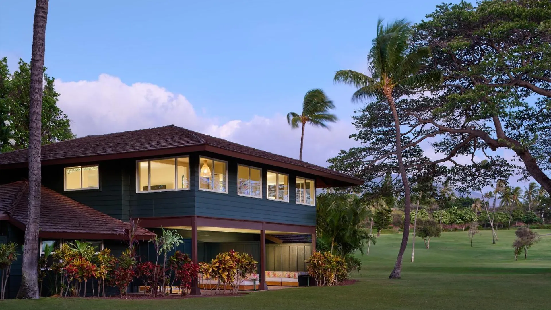 Royal & 4* Lahaina