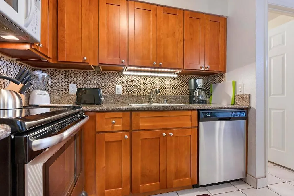 Apartment Royal 815- Surrounding Island & Ocean View Paradise