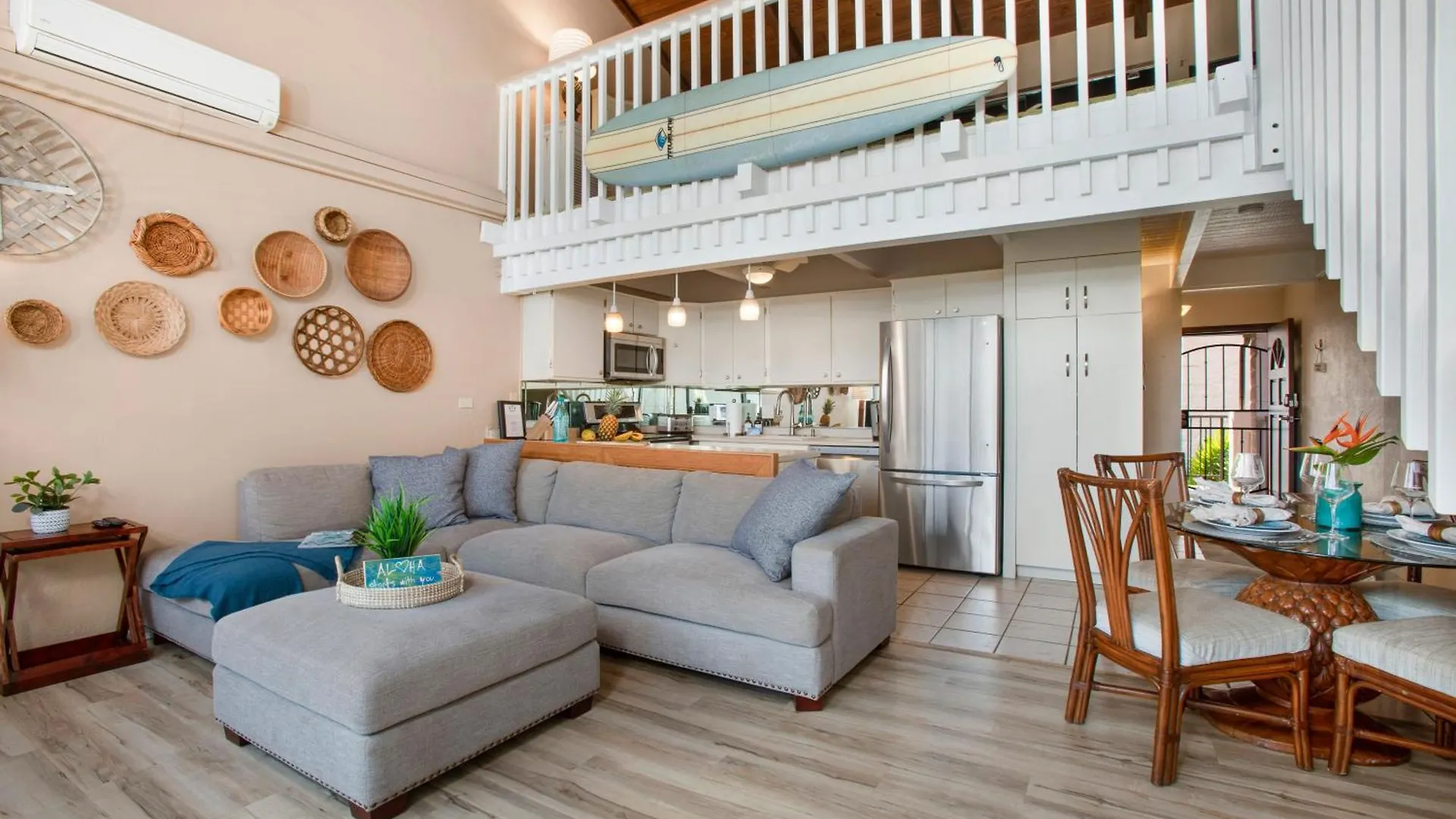 Apartment Charming Loft 2br With Free Parking & Near Beach! Kihei