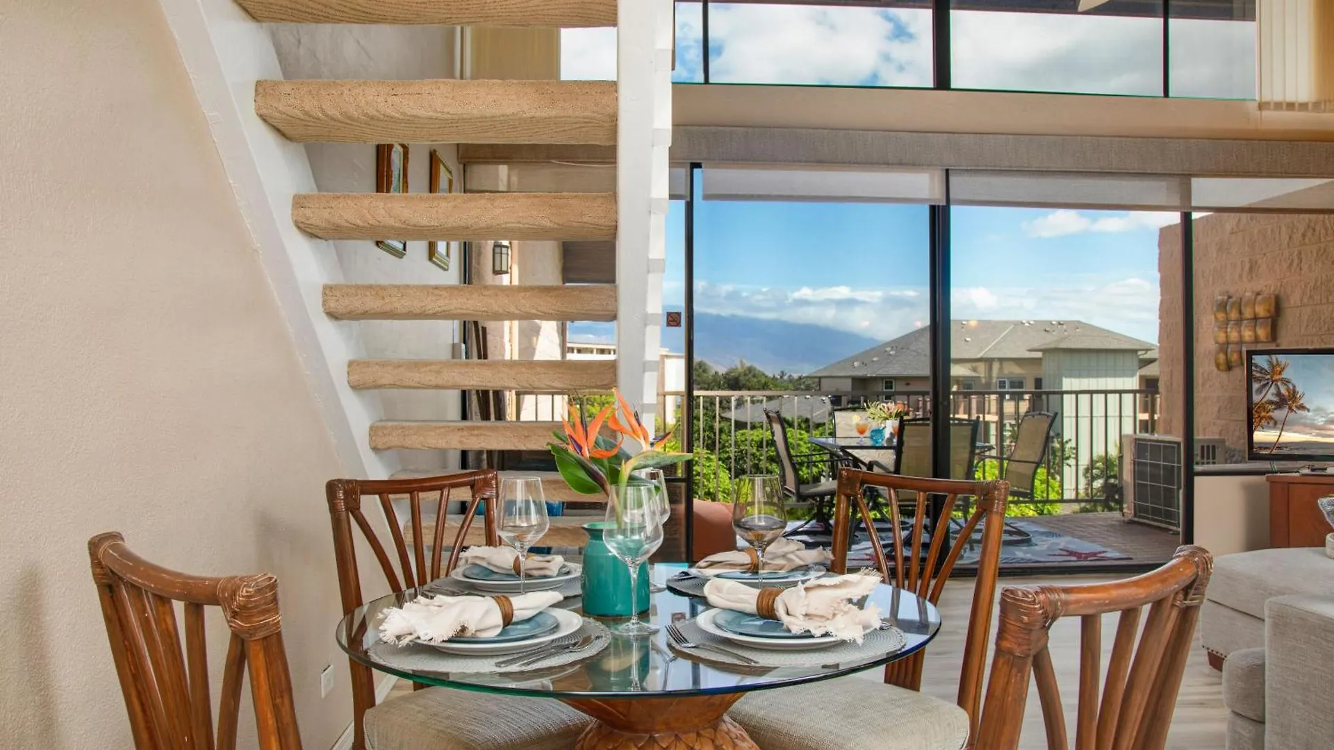 Charming Loft 2br With Free Parking & Near Beach! Kihei