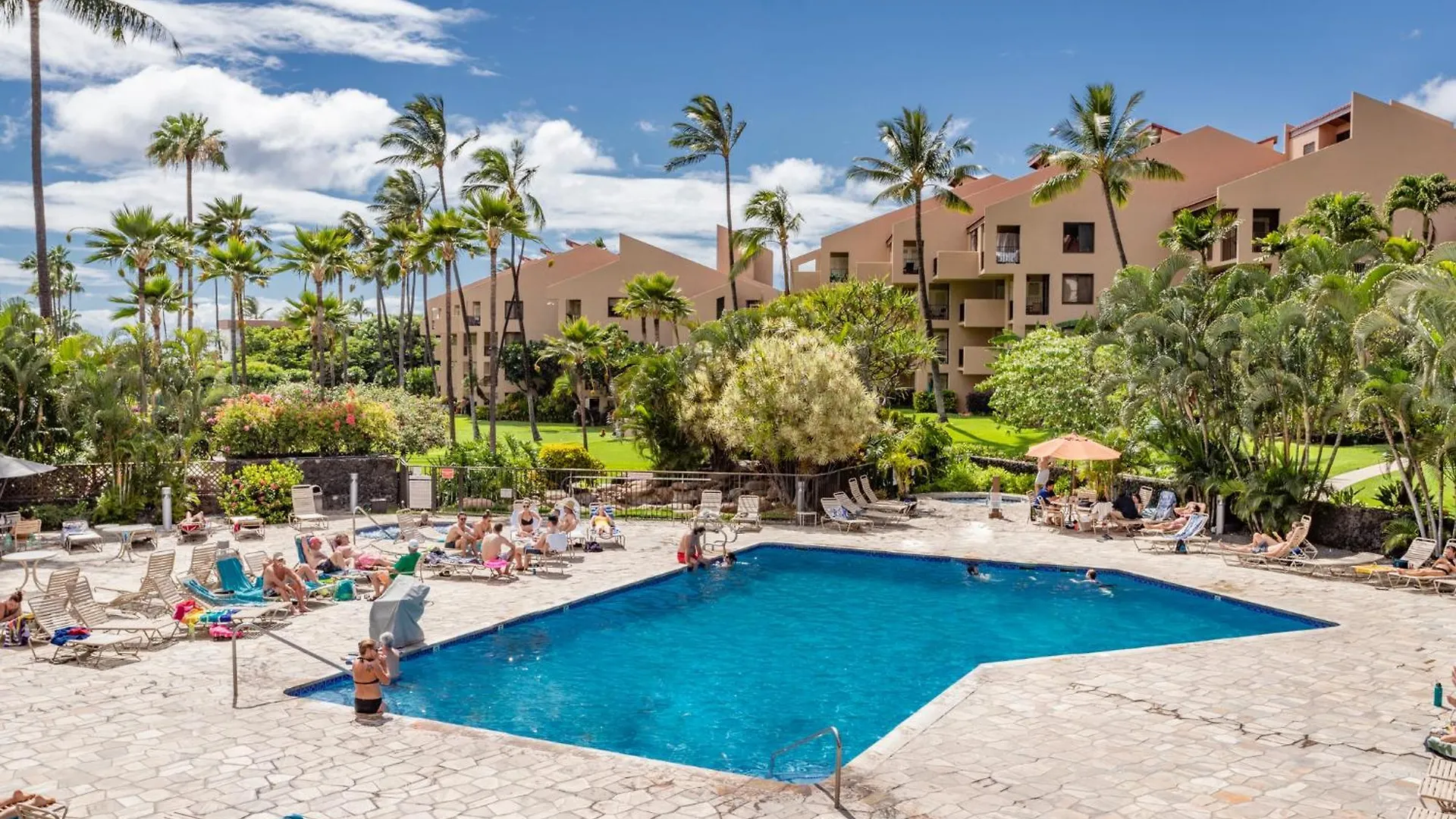 Kamaole Sands 8-402 *