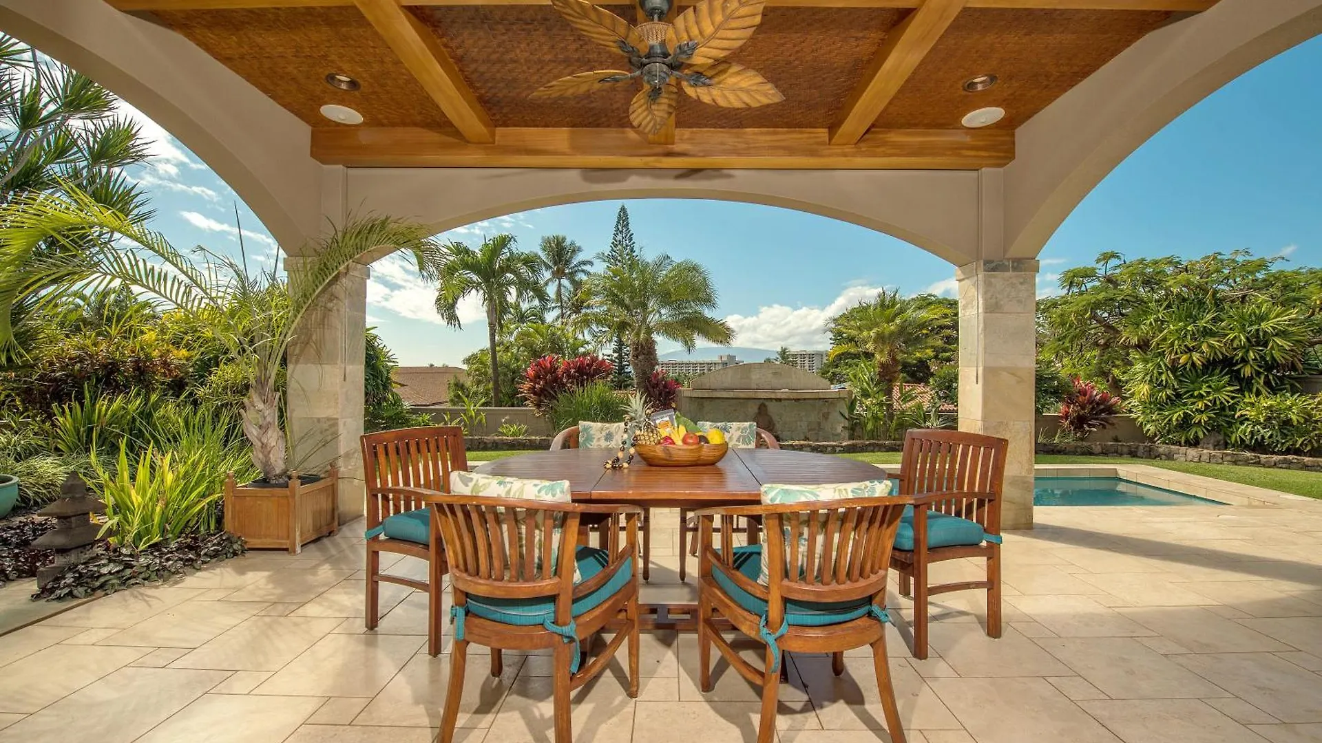 Holiday home Kaanapali Amazing Deals!gorgeous Remodel-4b,4ba Pool,ac,bbq, Outdr Shw-view Lahaina