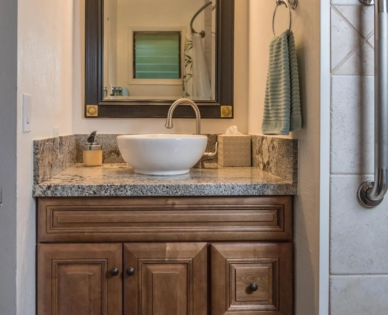 Kaanapali Amazing Deals!gorgeous Remodel-4b,4ba Pool,ac,bbq, Outdr Shw-view Holiday home *