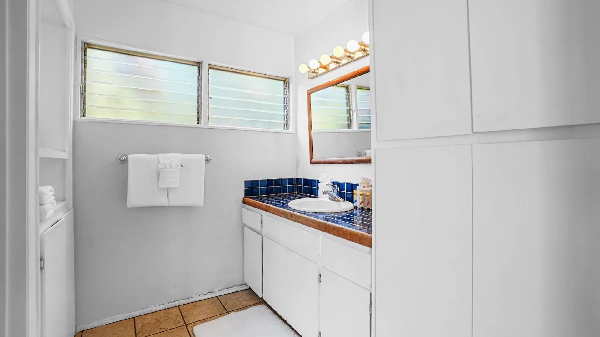Holomakani Retreat, Your Ohana Holiday home Lahaina