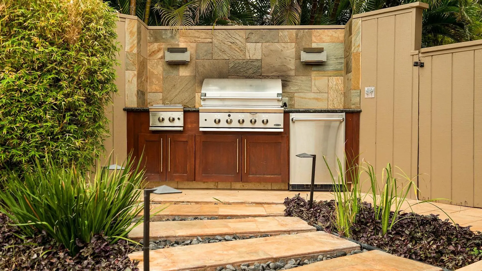 Kaanapali Amazing Deals!gorgeous Remodel-4b,4ba Pool,ac,bbq, Outdr Shw-view * Lahaina