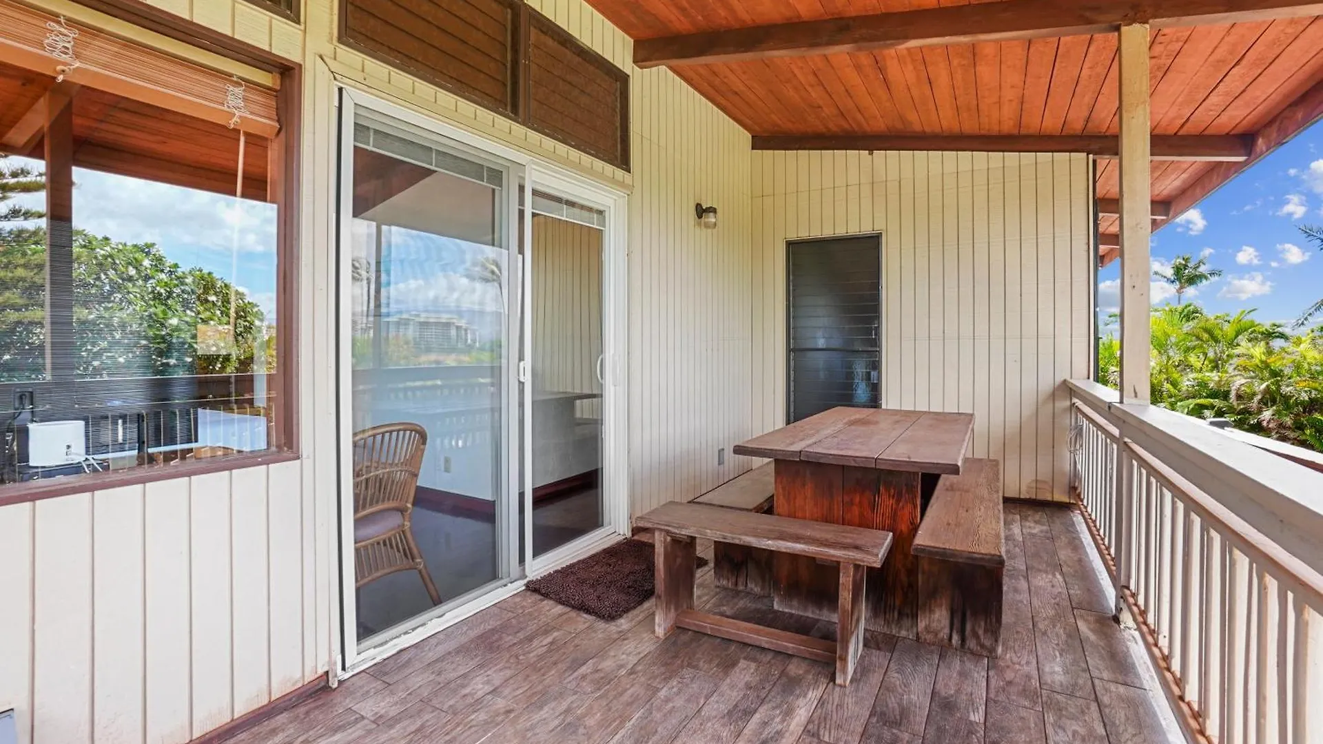 Holomakani Retreat, Your Ohana Holiday home Lahaina