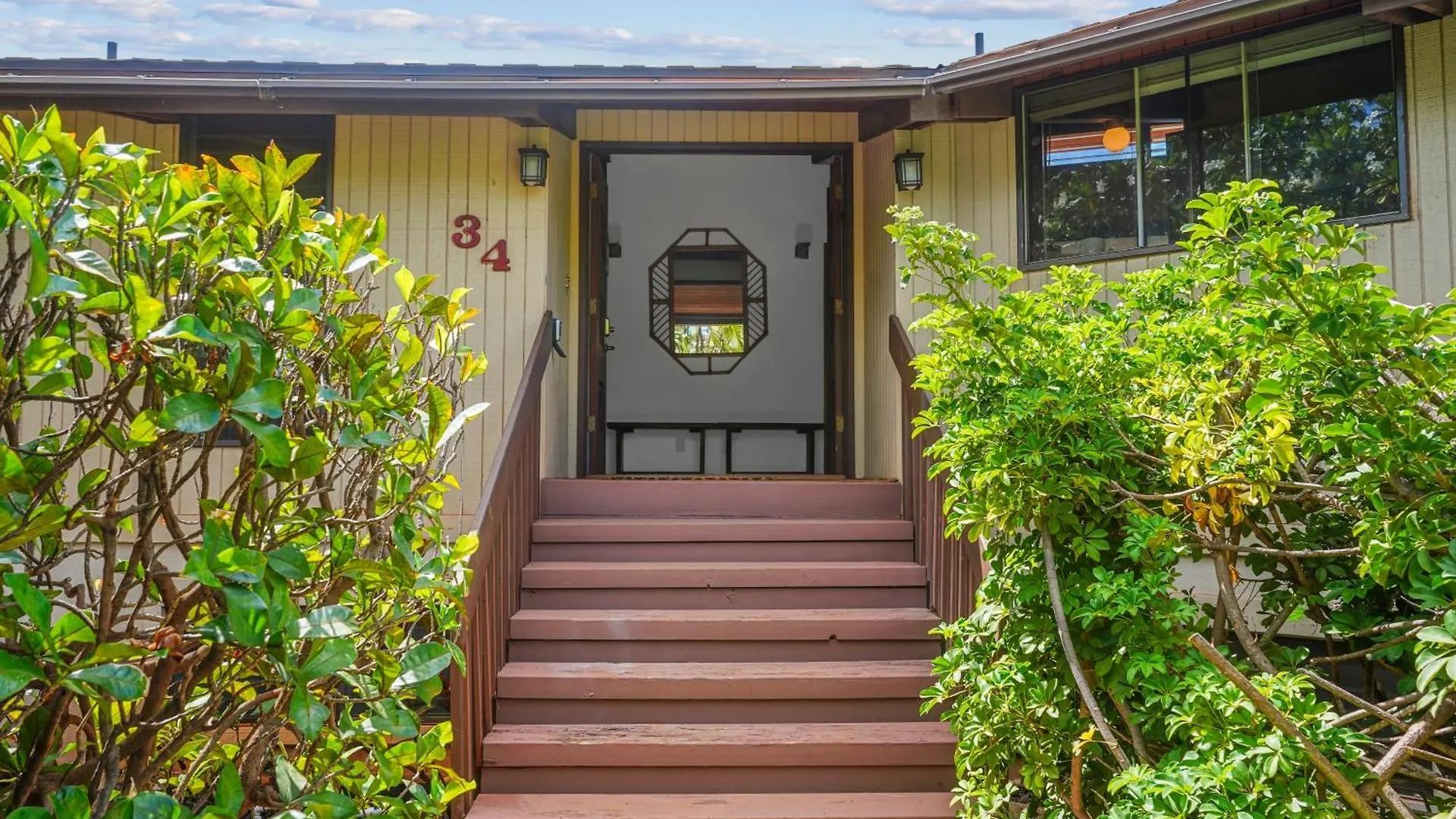 Holomakani Retreat, Your Ohana Lahaina