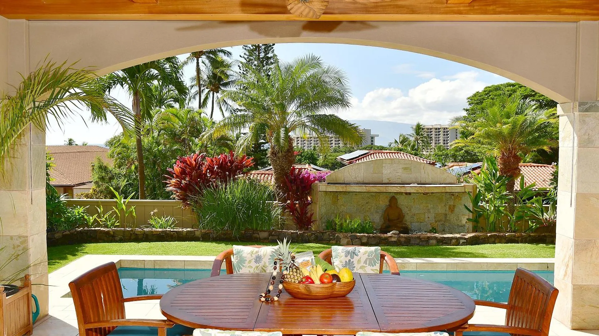 Holiday home Kaanapali Amazing Deals!gorgeous Remodel-4b,4ba Pool,ac,bbq, Outdr Shw-view