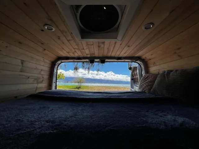 Campcar Maui Jeeps Suvs Hybrid Camper With Equipment And Travel Advice Luxury tent