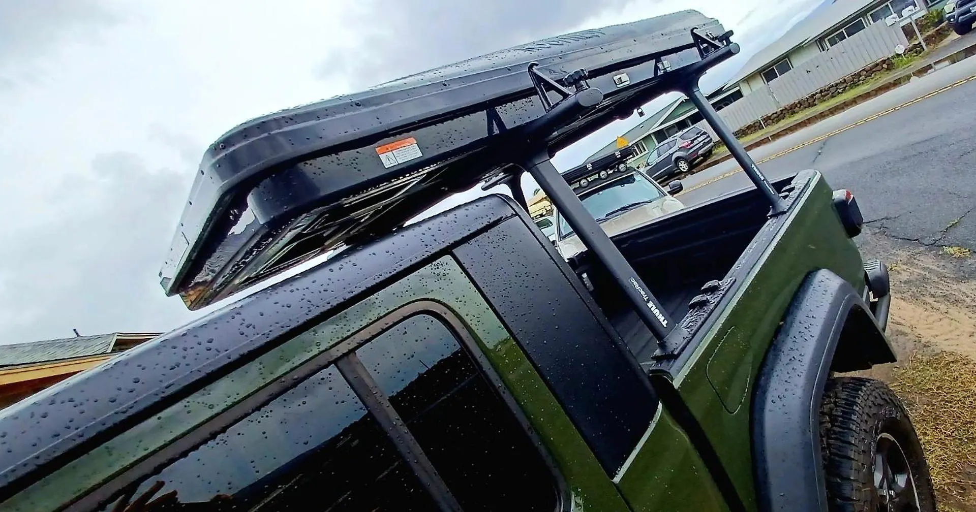 Campcar Maui Jeeps Suvs Hybrid Camper With Equipment And Travel Advice Luxury tent