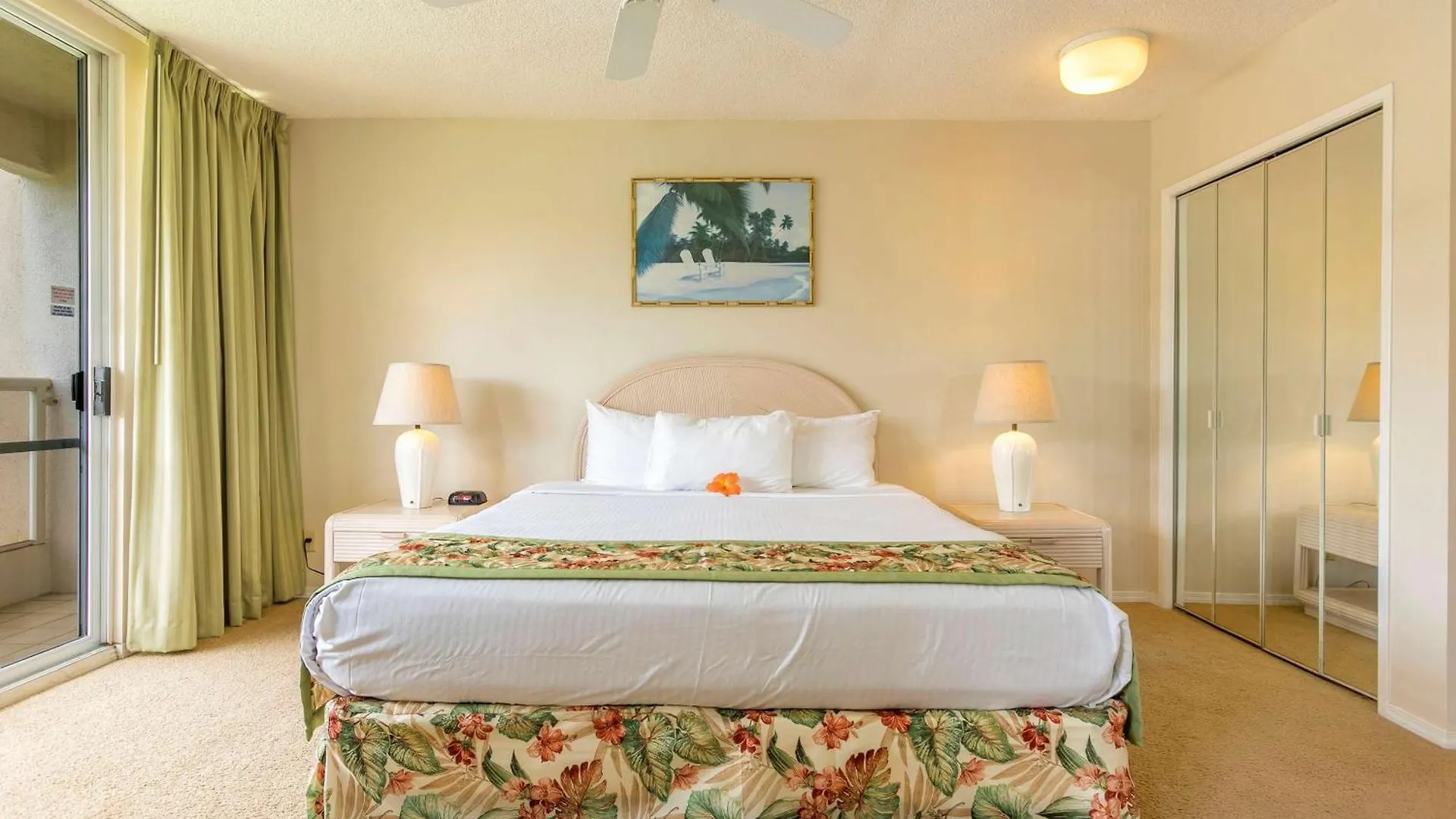Aston At The Maui Banyan Aparthotel 3*