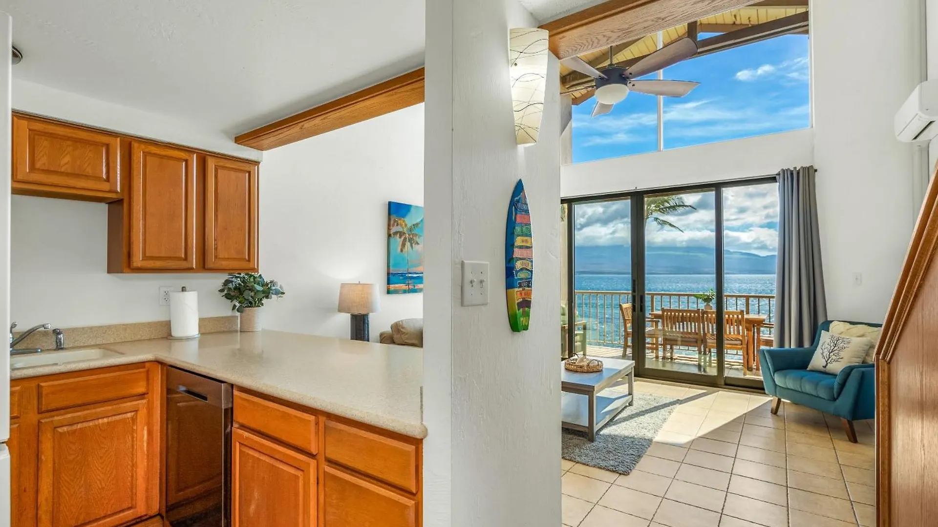 New Oceanfront Penthouse At Maalaea In South Maui