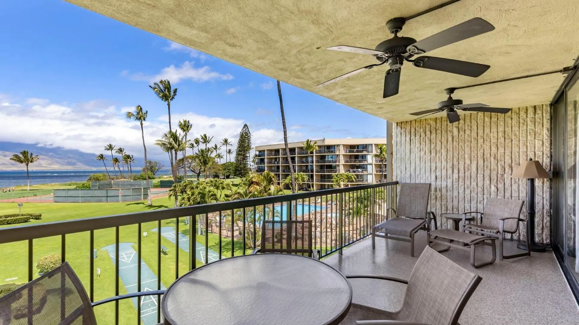 Holiday home Maui Sunset B320