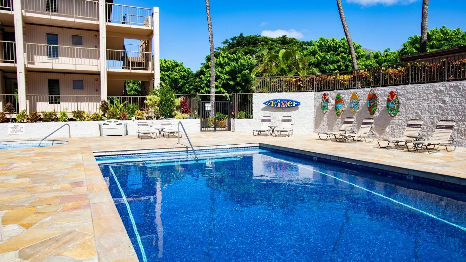 Beautiful 1br At Ali'i Kai, South With Ocean Views, Wi-fi, Split Ac, Parking *