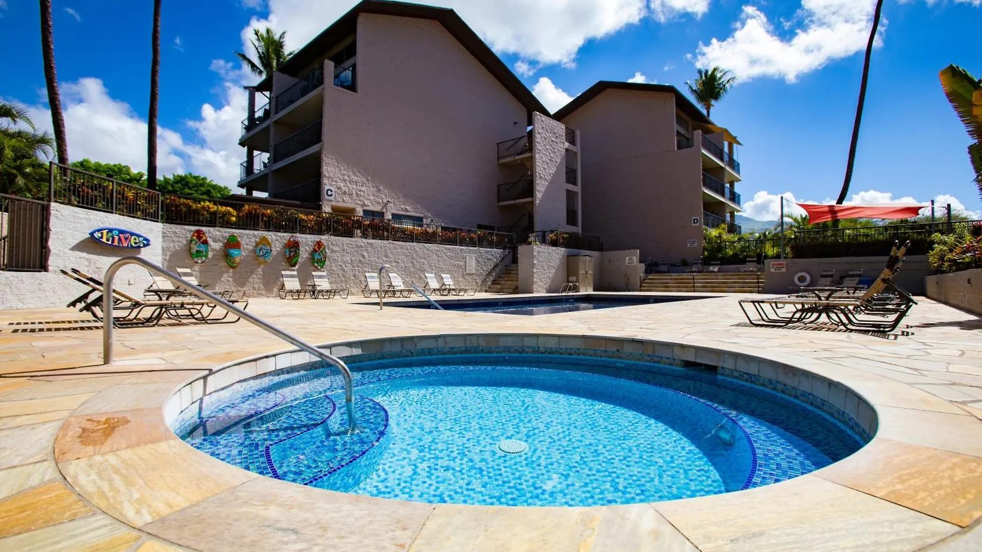 Beautiful 1br At Ali'i Kai, South With Ocean Views, Wi-fi, Split Ac, Parking