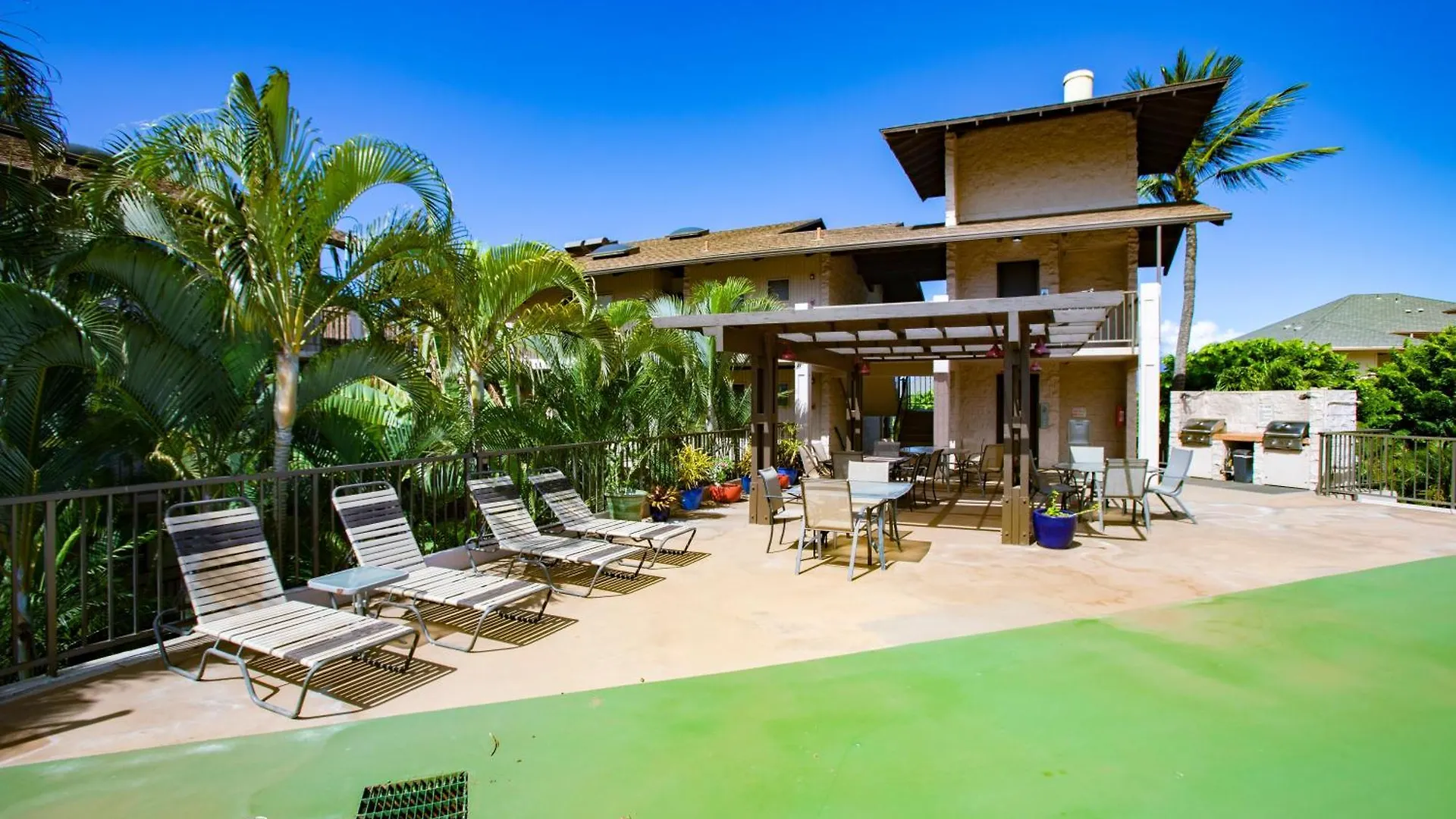 Apartment Beautiful 1br At Ali'i Kai, South With Ocean Views, Wi-fi, Split Ac, Parking Kihei