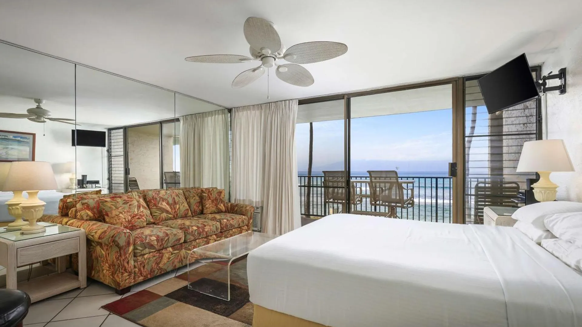 Apart-hotel Aston At Papakea 3*