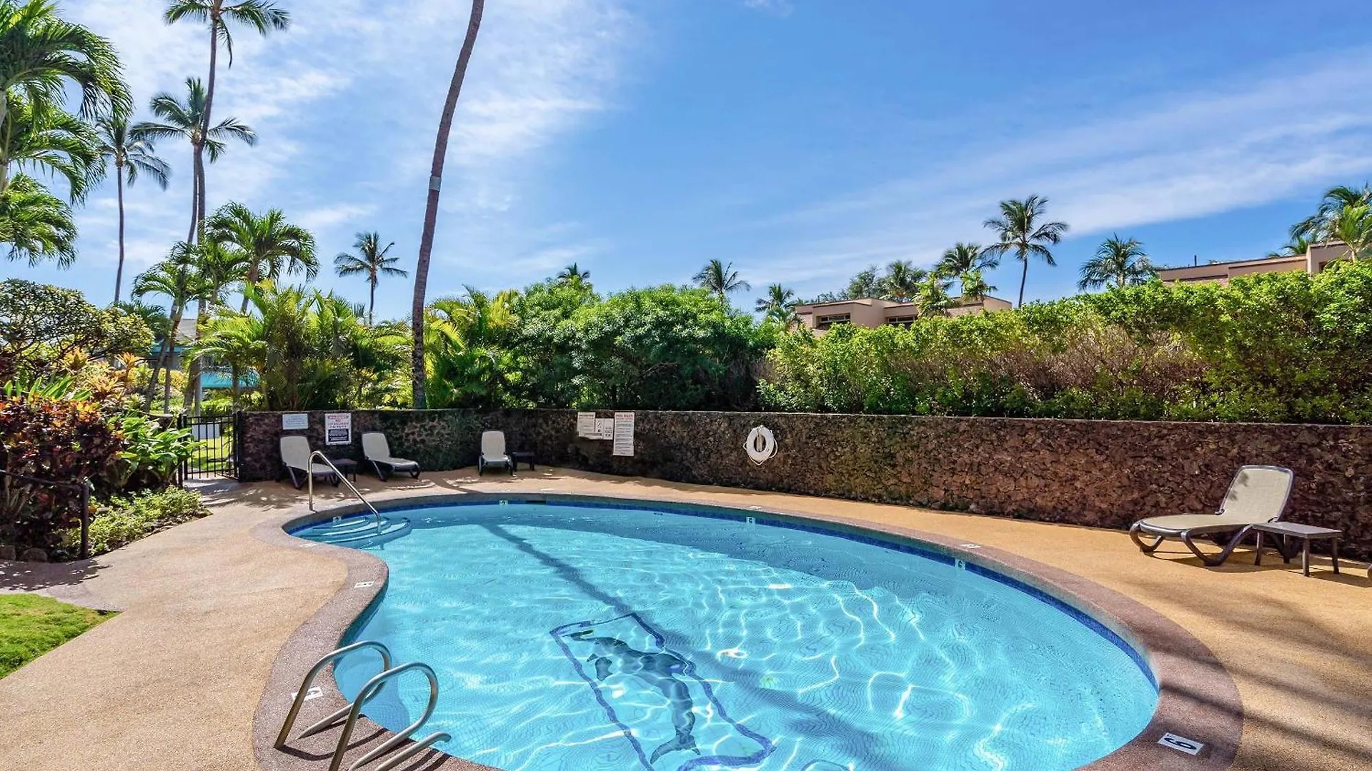 Kamaole Royale 405 - Expansive Ocean Views
