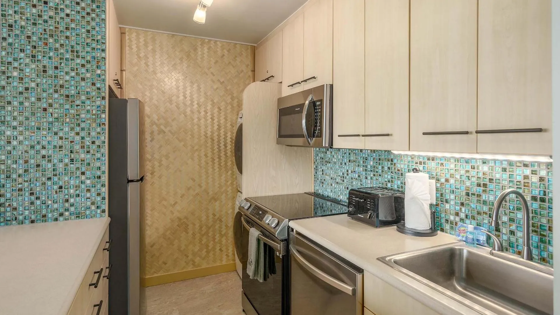 Kamaole Royale 405 - Expansive Ocean Views Holiday home Kihei
