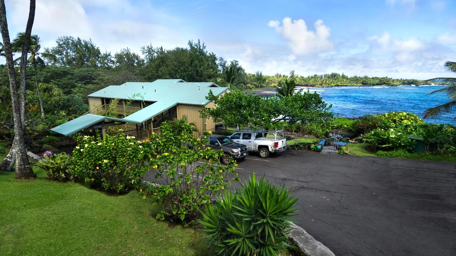 Kai Maui - #201 Honokalani - Oceanview 1 Br Apartment