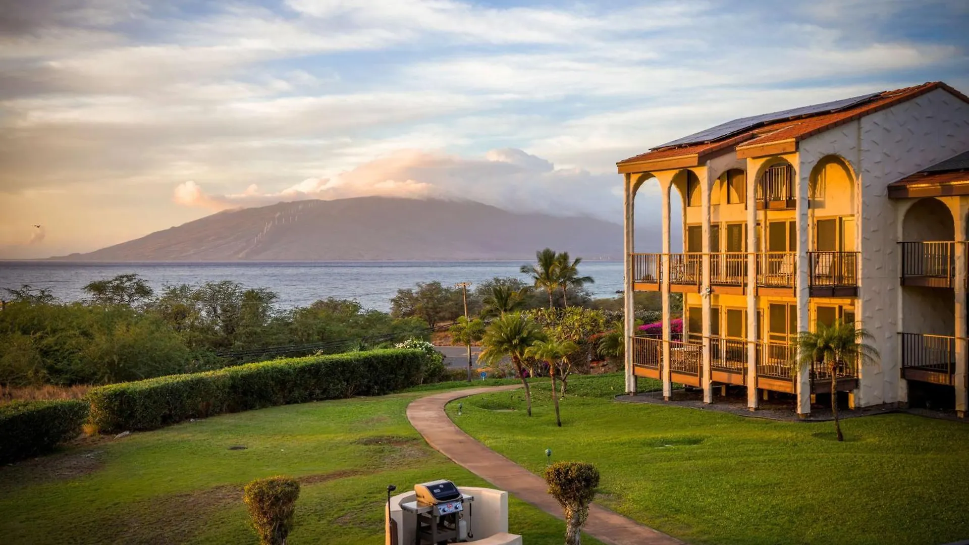 Aston Maui Hill