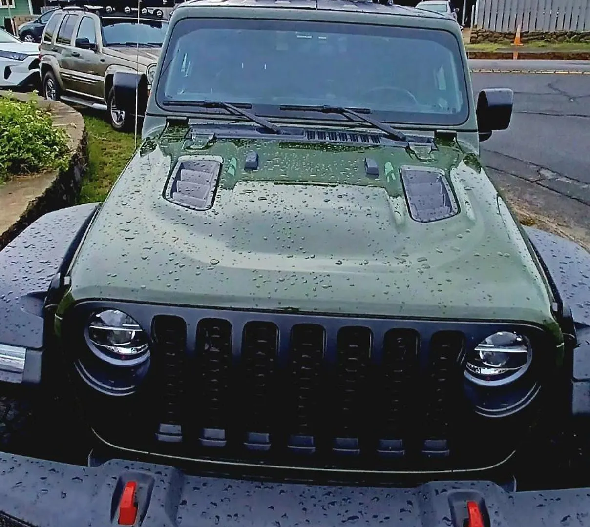 Aparthotel Campcar Maui Jeeps Suvs Hybrid Camper With Equipment And Travel Advice Kahului