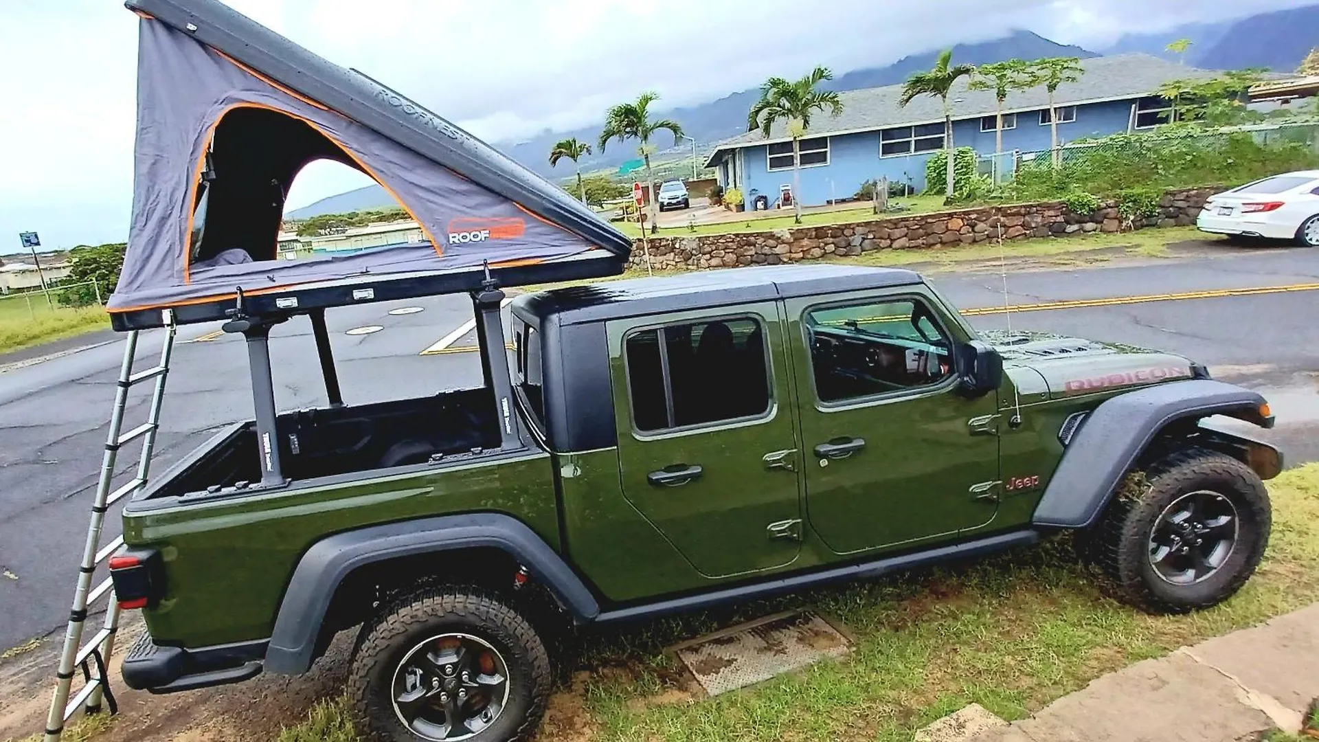 Campcar Maui Jeeps Suvs Hybrid Camper With Equipment And Travel Advice