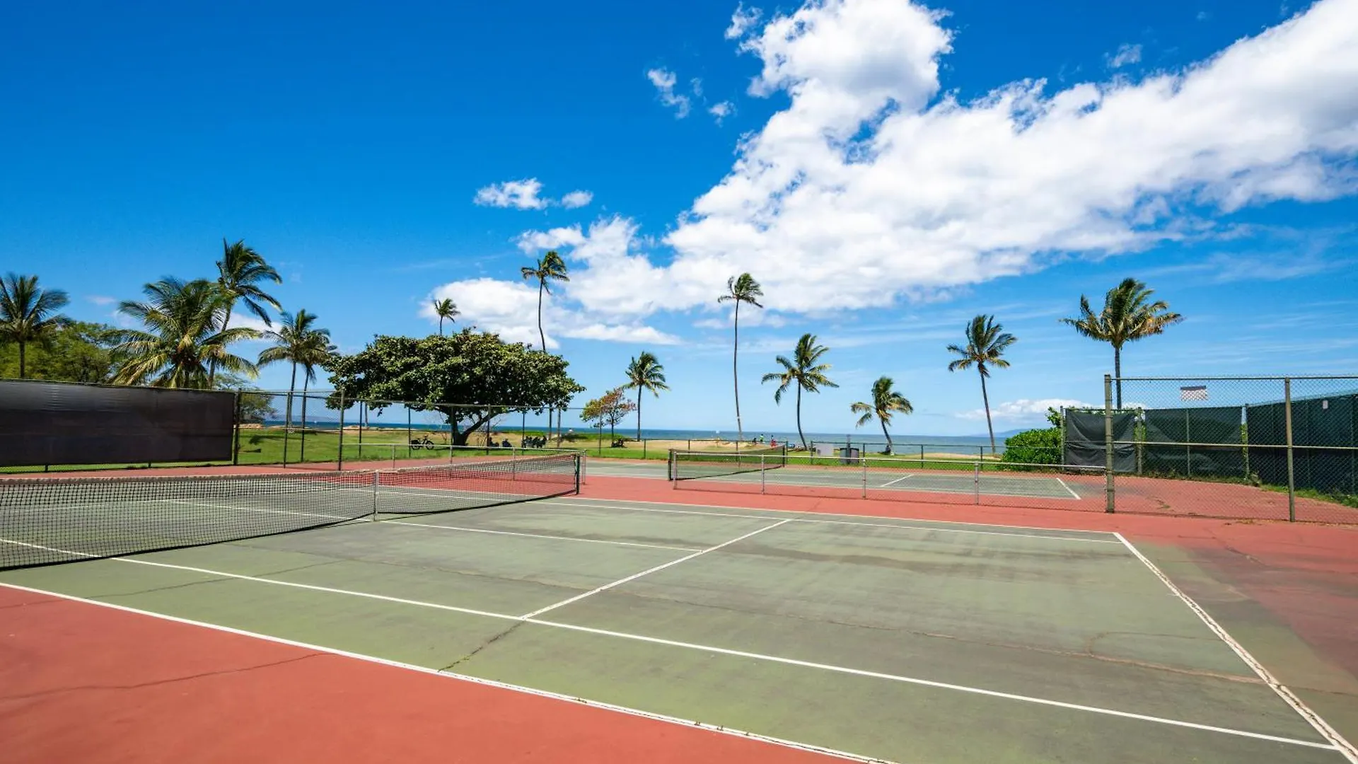 Romannas Golden Ray Oceanfront In Maui Sunset Kihei