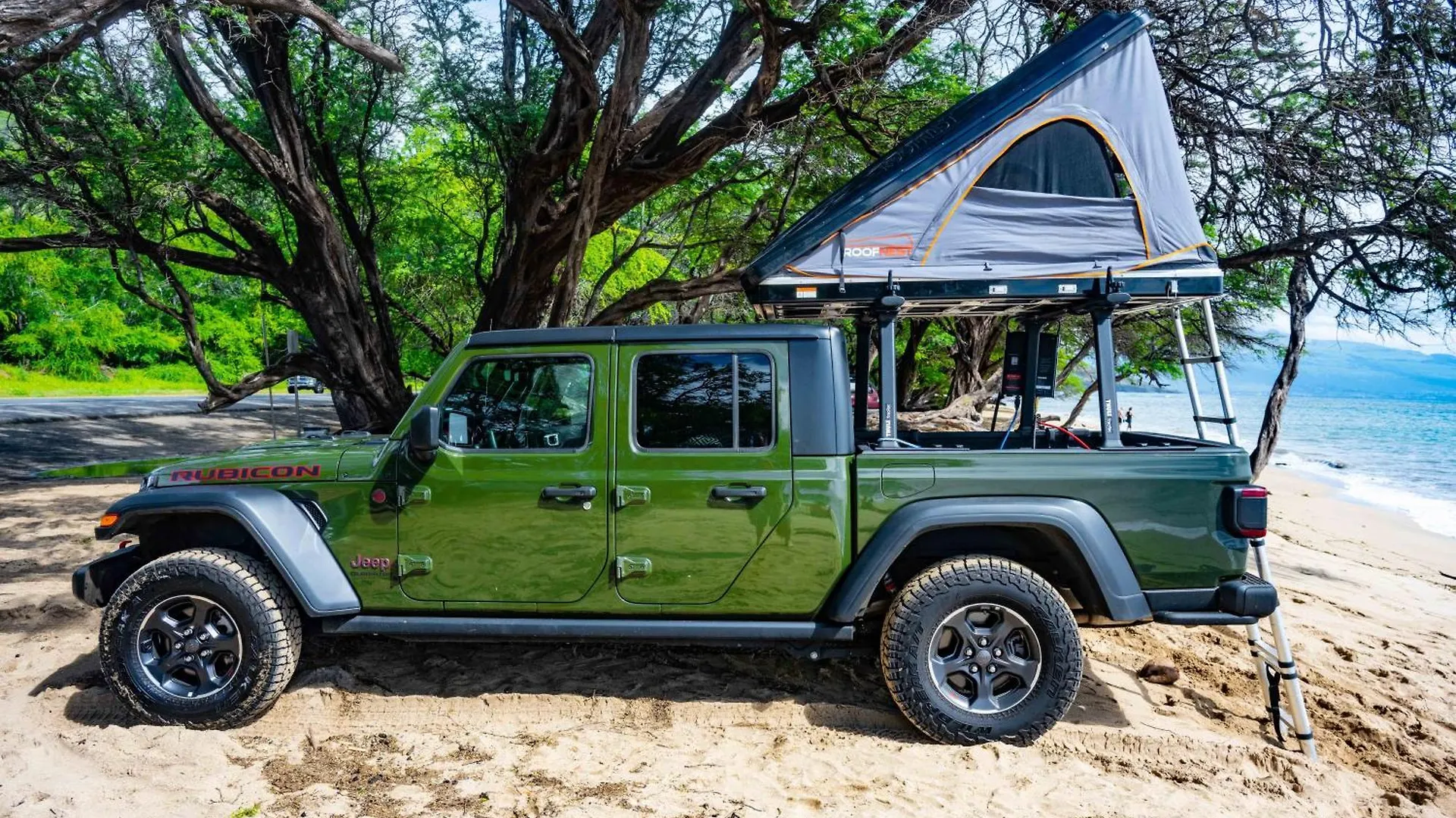 Hotel Campcar Maui Jeeps Suvs Hybrid Camper With Equipment And Travel Advice Kahului