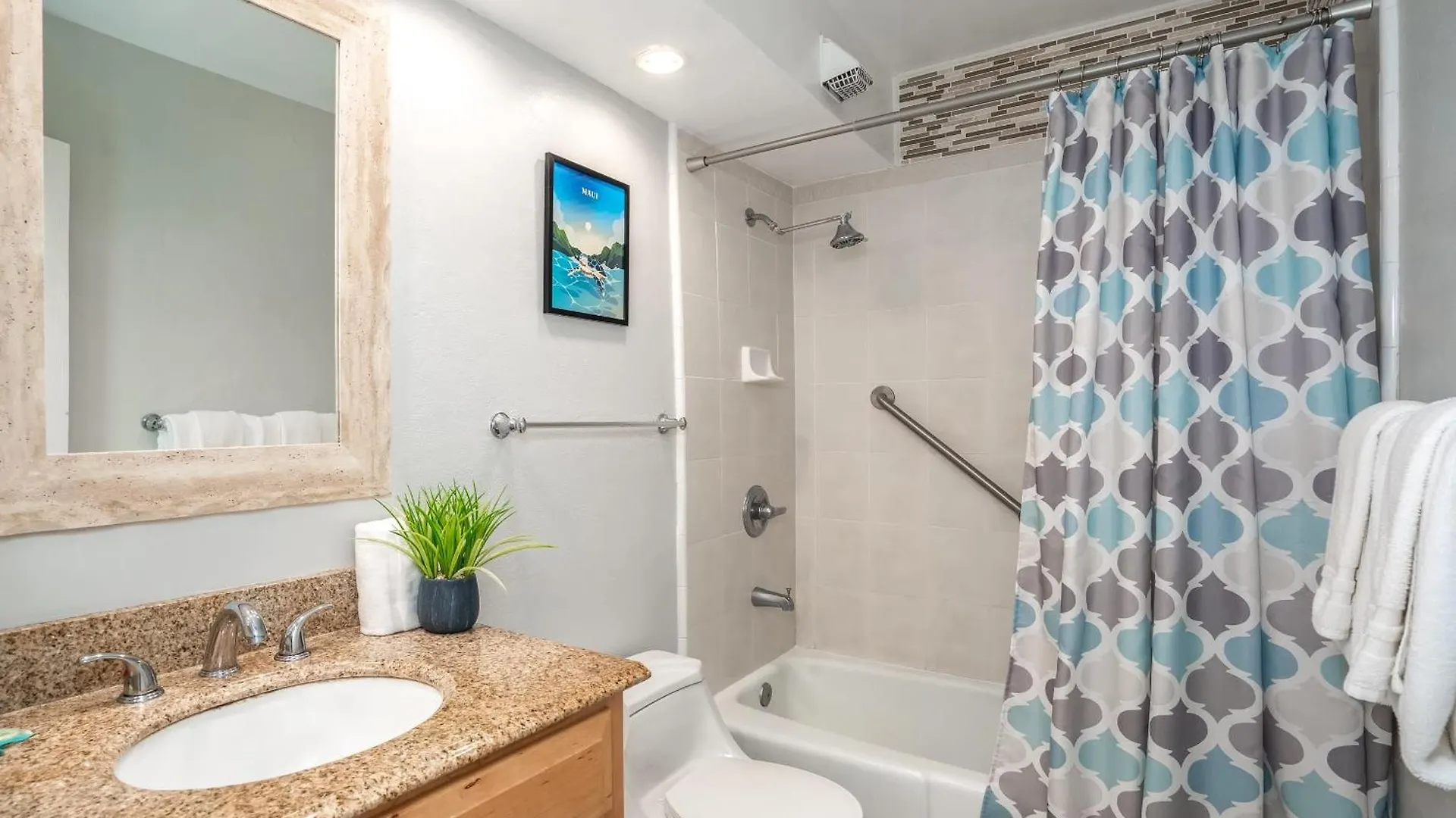 New Modern Beautiful Renovated Maui Vista 3220