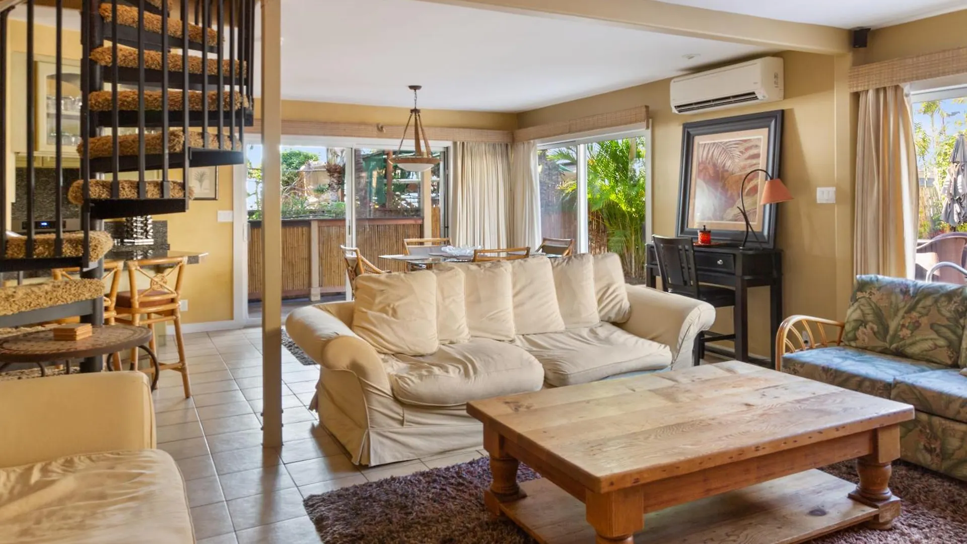 Plumeria Suite, 2-bedroom In A Boutique Property, Sleeps 6 Apartment Kihei
