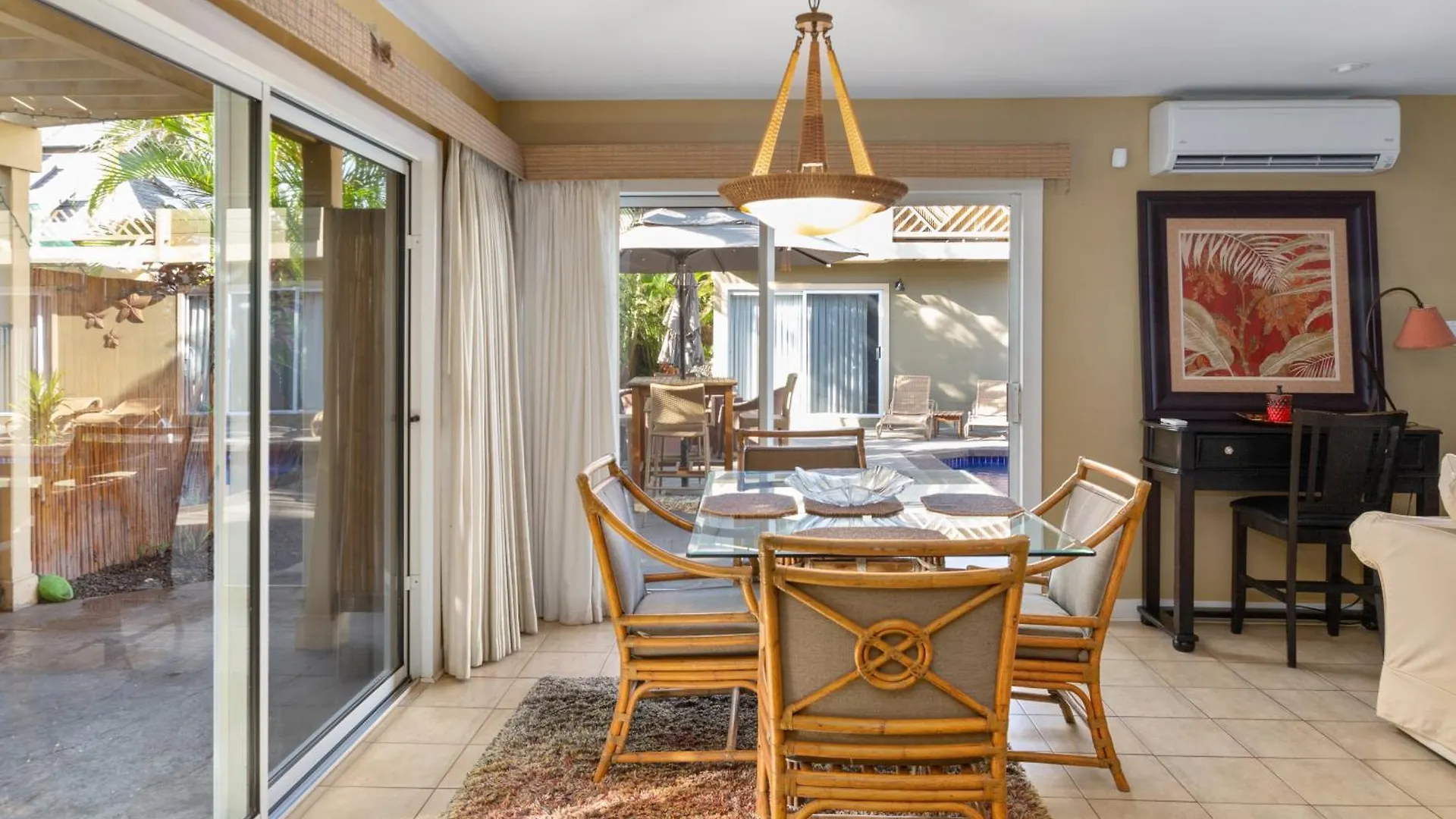 Plumeria Suite, 2-bedroom In A Boutique Property, Sleeps 6 Apartment