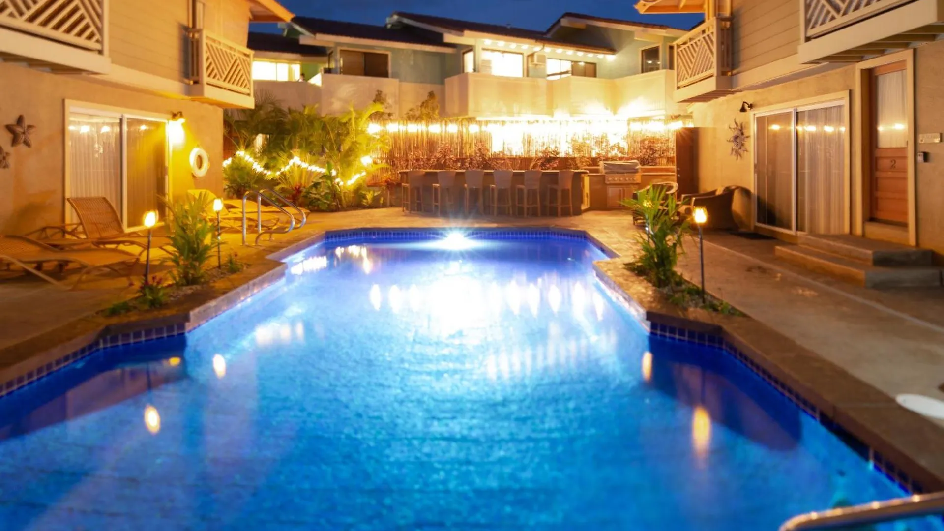 Plumeria Suite, 2-bedroom In A Boutique Property, Sleeps 6 * Kihei