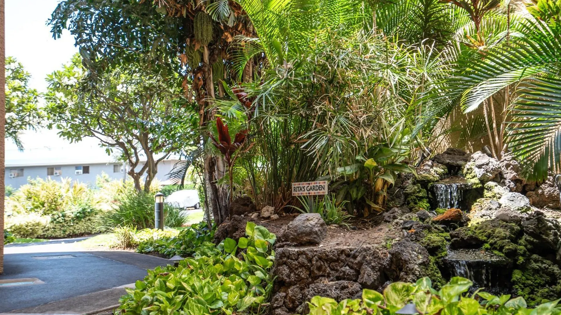 Aparthotel Updated 2bd 2ba Maui Vista With Ocean View