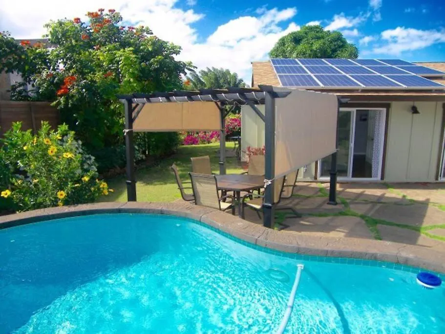 Cloud 9 House - Private Pool, Walk To Holiday home *