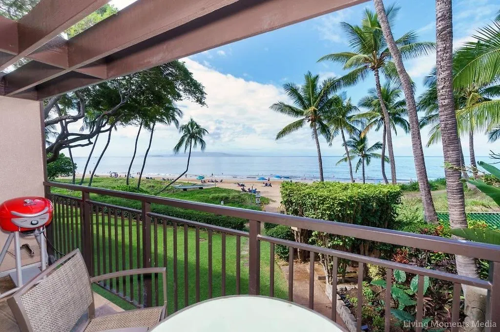 Spacious Beachfront — Sleeps 6 — Ocean Views *