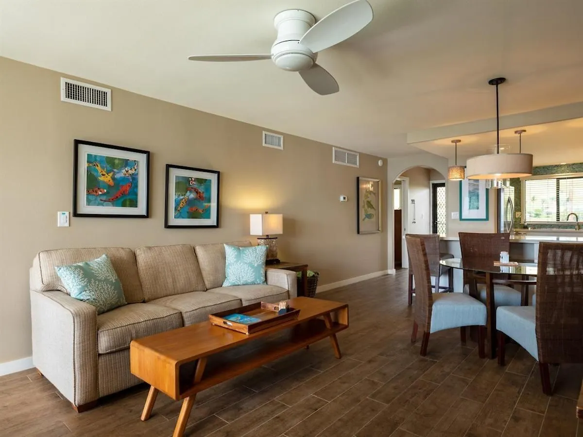 Holiday home Ma'alaea Kai 408 — Fully Remodeled — Designer Fini Wailuku