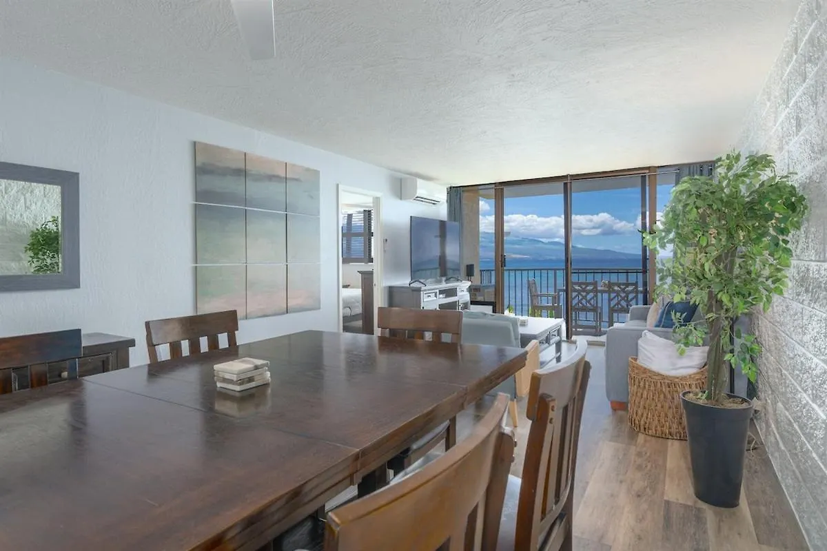 Holiday home Direct Oceanfront—fully Remodeled—sleeps 6