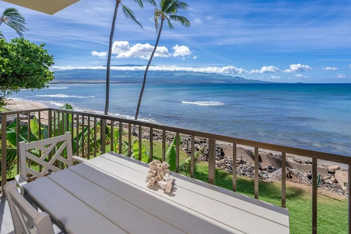 Holiday home Direct Oceanfront—fully Remodeled—sleeps 6