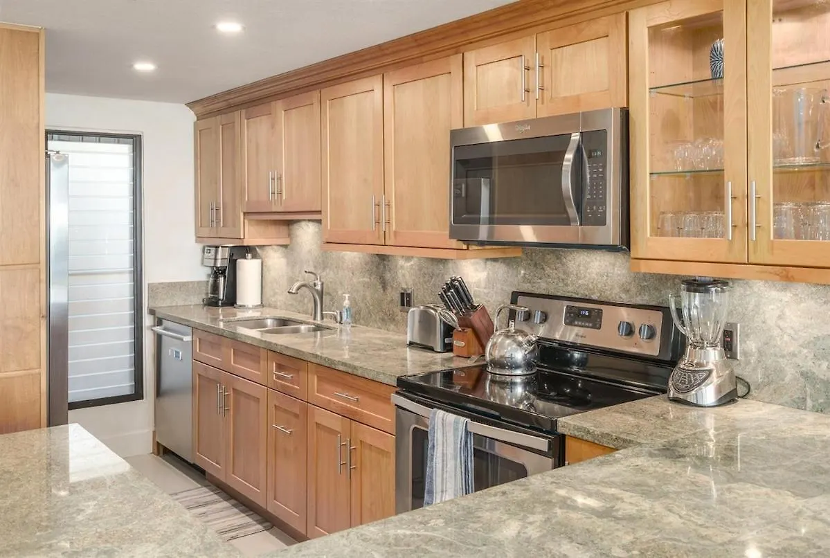 Holiday home Oceanfront Oasis - Renovated Summer Of 2023 *