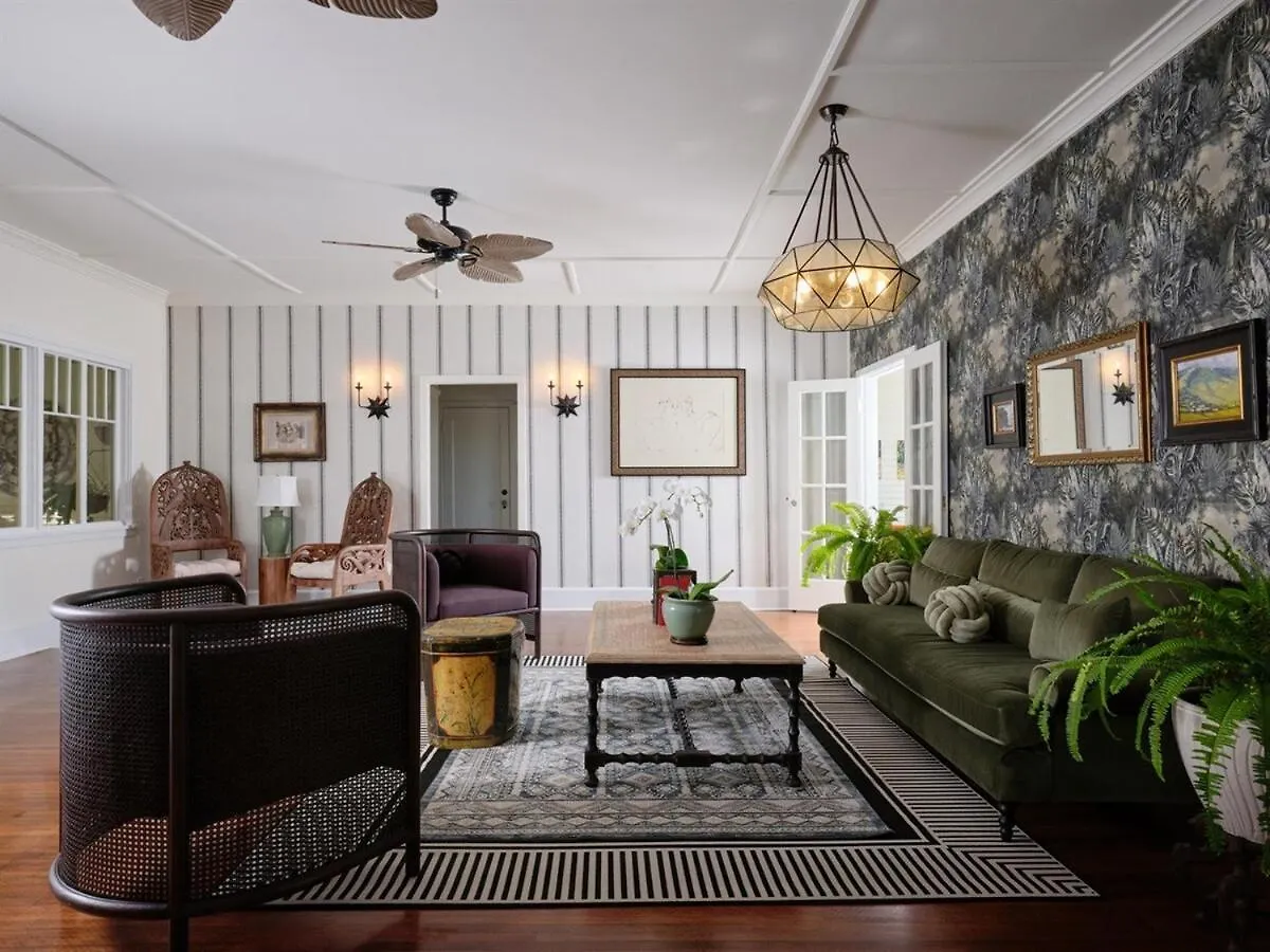 Bed & Breakfast The Ulu - Timeless Elegance, Free Breakfast! *