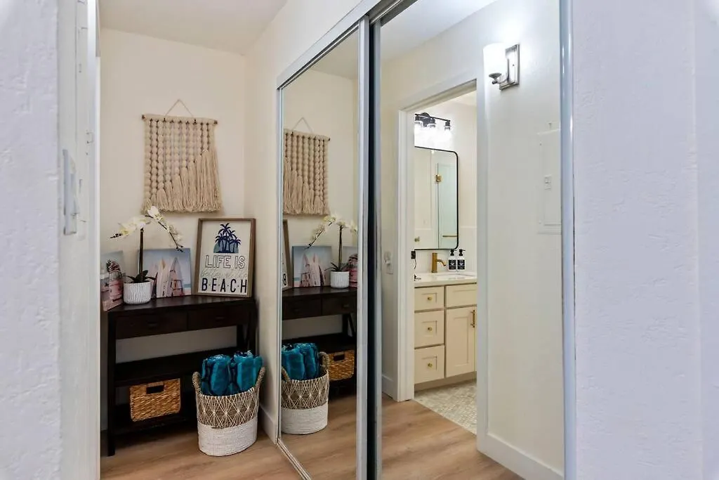 Bay Surf 140 - Remodeled Ground Floor Gem Across From Kihei