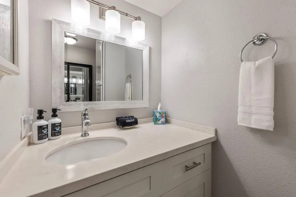 Apartment Kihei Akahi C103-remodeled Ground Floor Kihei Condo, Walk To *