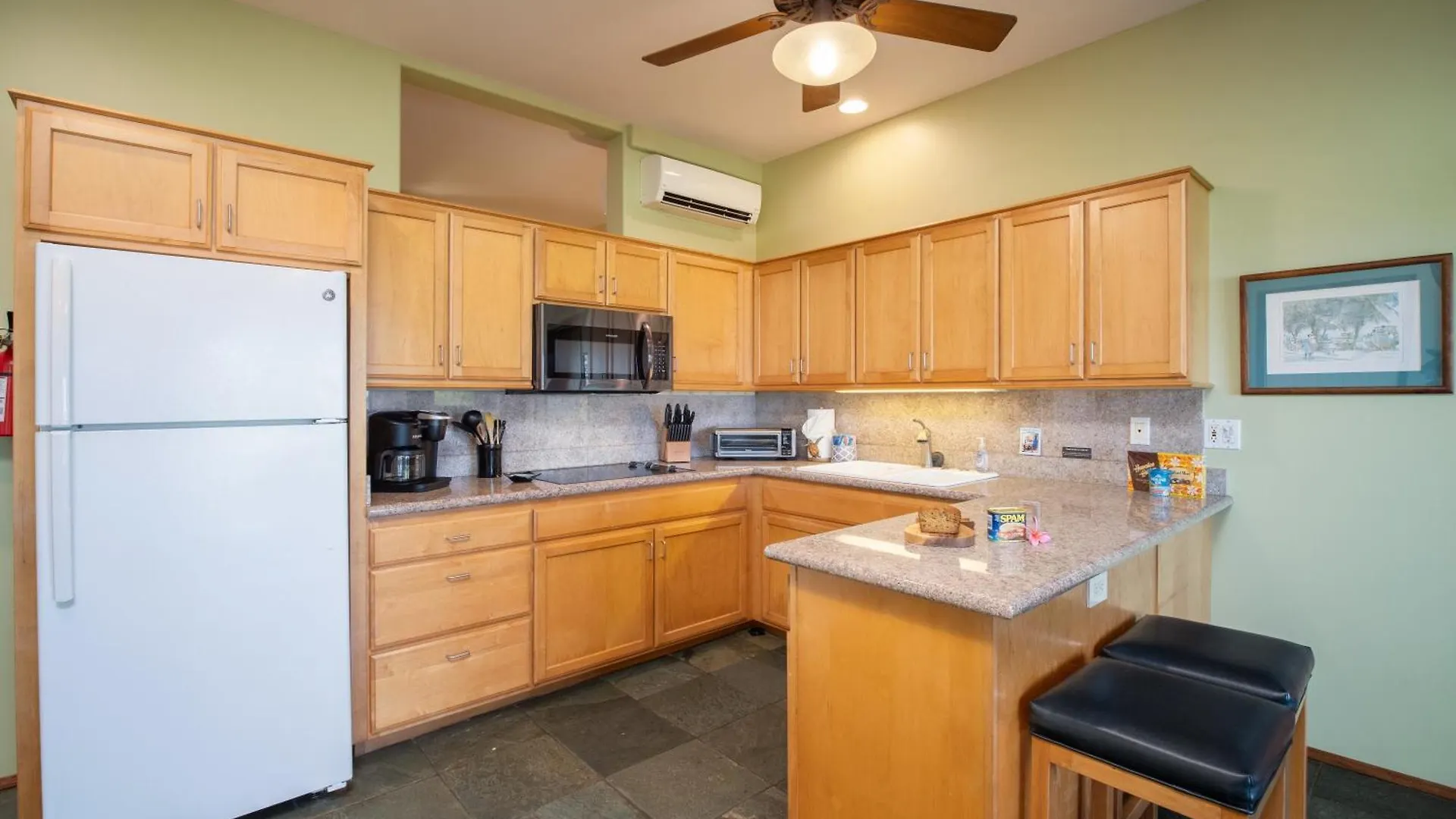 Aloha Aku Cocopalm2 - Your Cozy Beachfront Escape Kihei